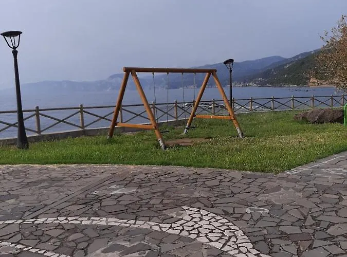 Luna E Mare * カーラゴノネ